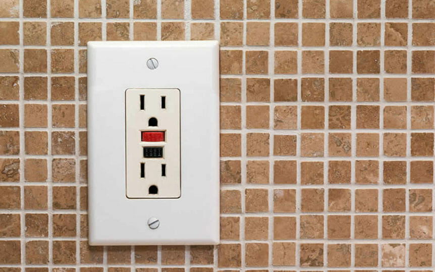 GFI Electrical Outlet Installation Replacement
